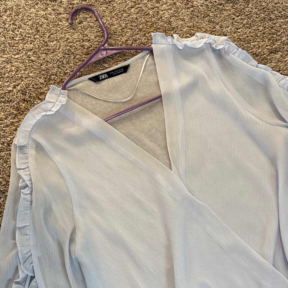 Zara Cream Ruffled Blouse - Picture 2 of 3